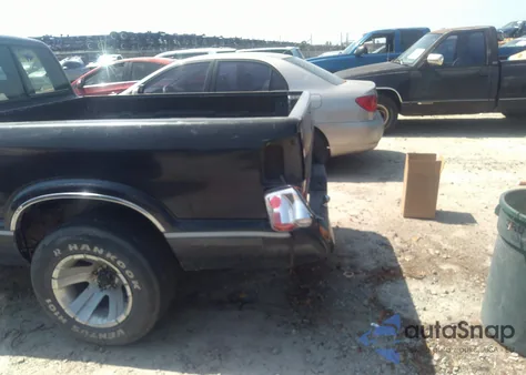 1994 Chevrolet S Truck S10 from USA, damaged, VIN 1GCCS19Z6R8146805